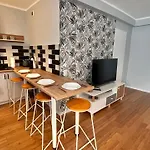 Apartmán Z Widokiem Na Spodek Katovice