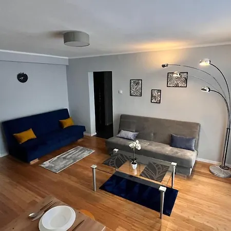 Lägenhet Z Widokiem Na Spodek *