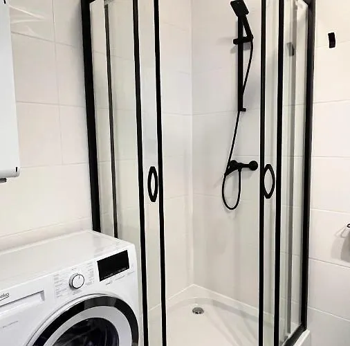 Z Widokiem Na Spodek